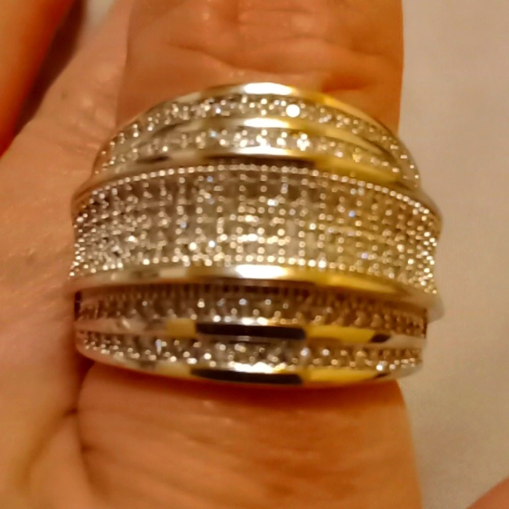 New ribbed cz sterling silver statement ring